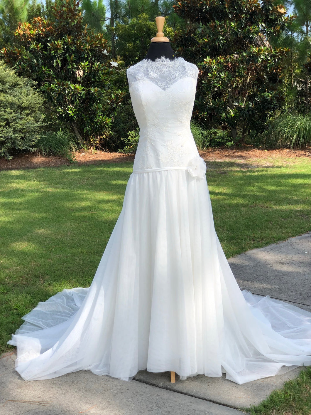 Sleeveless Mermaid Lace Wedding Dress #8004